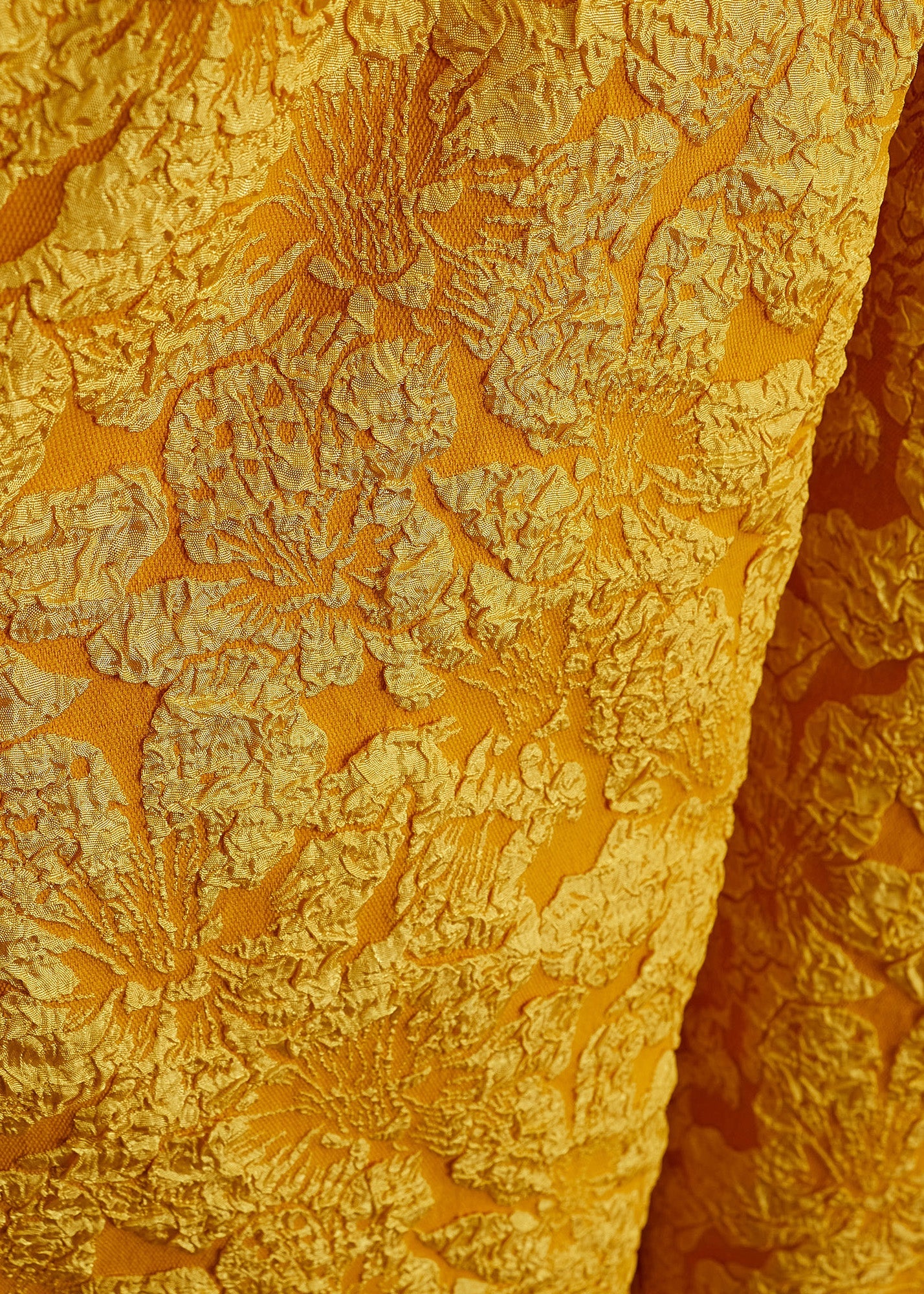 New Retro Golden Jacquard Silk Two Pieces Set Sleeveless