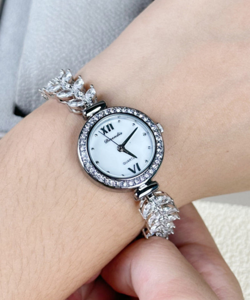 Stylish Silk Stainless Steel Zircon Quartz Movement Waterproof Watches