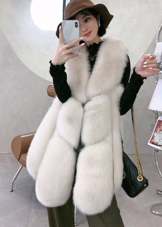 Simple White V Neck Thick Leather and Fur Waistcoat Winter