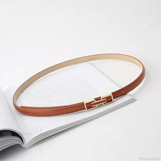 Synonyms: Gothic - Medieval, Leather - Hide, Pin - Peg, Buckle - Clasp Pu Medieval Hide Peg Clasp Belt