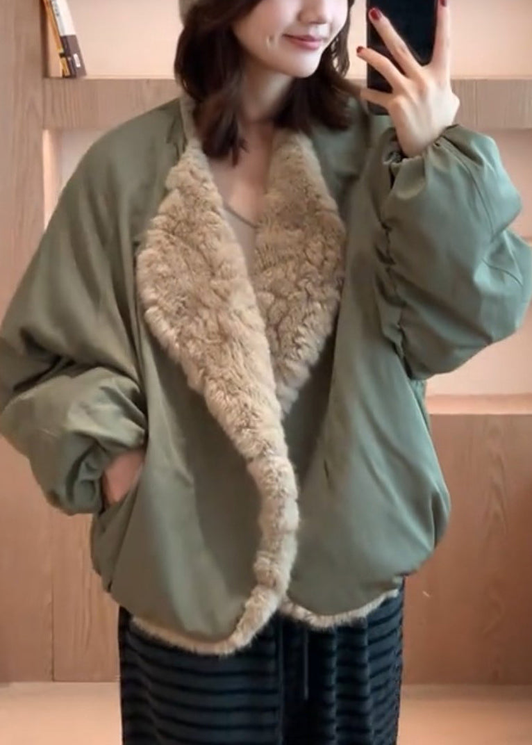 Loose Green Pockets Wear on Both Sides Fluffy Coats