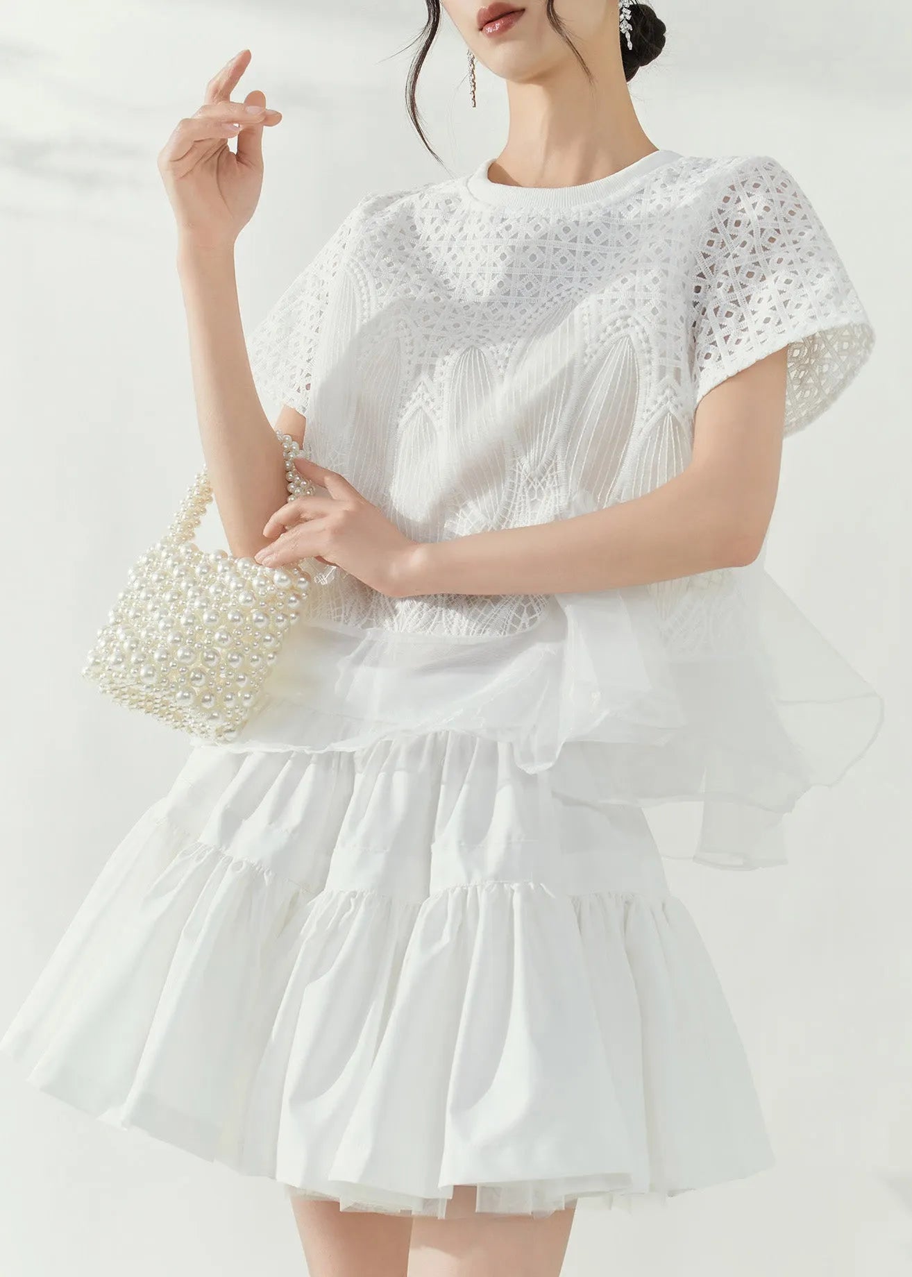 Simple White O-neck Hollow Out Tulle Patchwork Top Short Sleeve