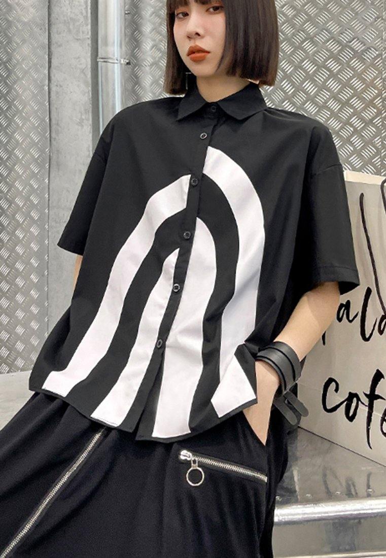 French Black Graphic Buttonlow High Design Shirt Top
