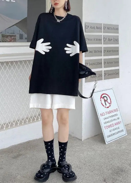 Black O Neck Hug Pattern Cotton Tee