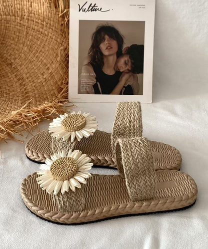 Handmade Grass Woven Flower Beach Slippers Summer New