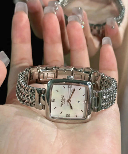Original Design Green Stainless Steel Tempered Glass Quartz Movement Watch