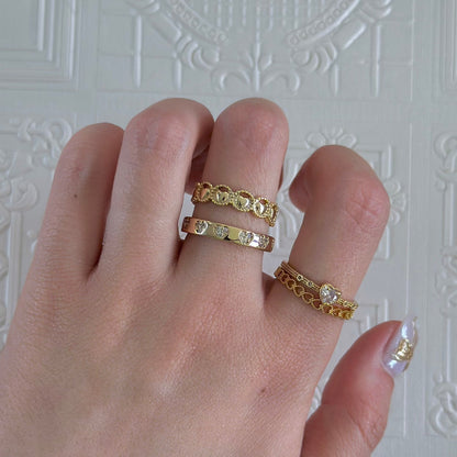 [] Band of Hearts Ring