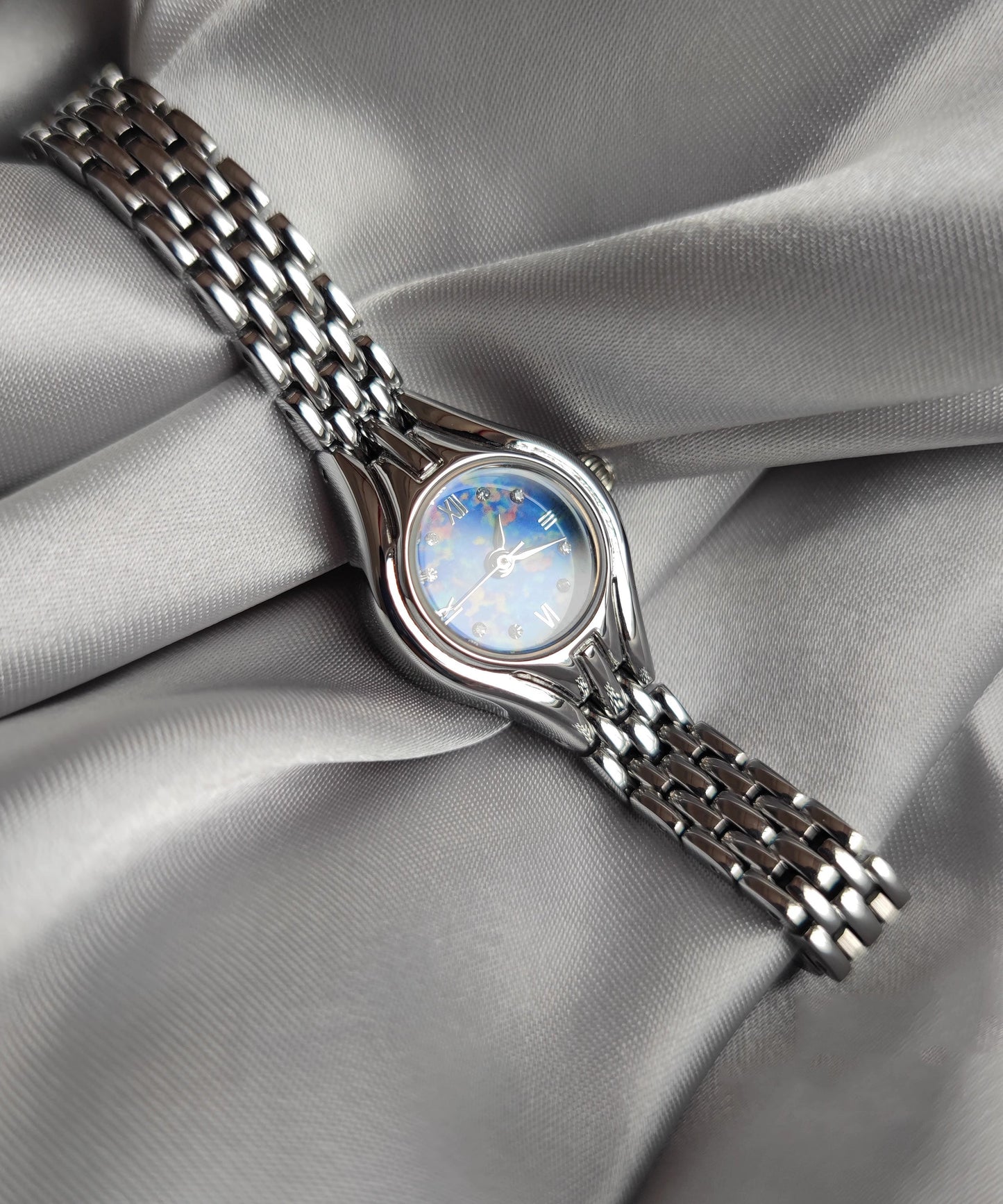 Original Design Gold Metal Quartz Movement Watches