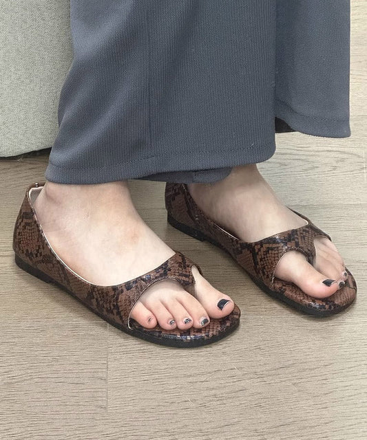 New Leopard Faux Leather Thong Sandals