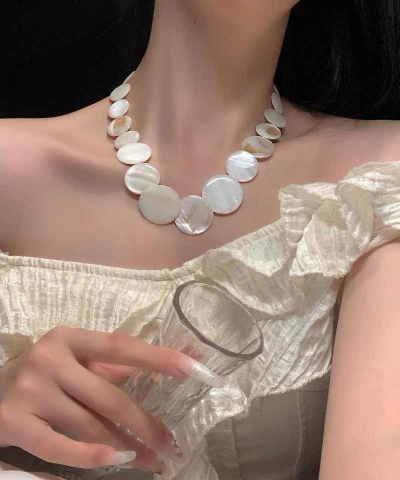 White Alloy Pearl Shell Collar Necklace