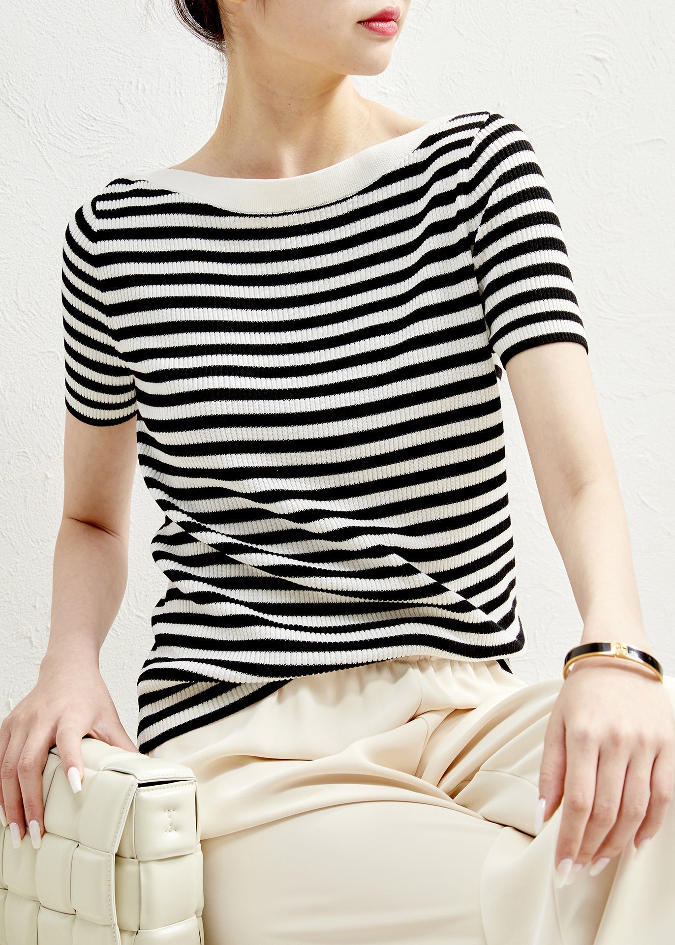 Black Striped O-neck Silk Knit T Shirts Sleeve