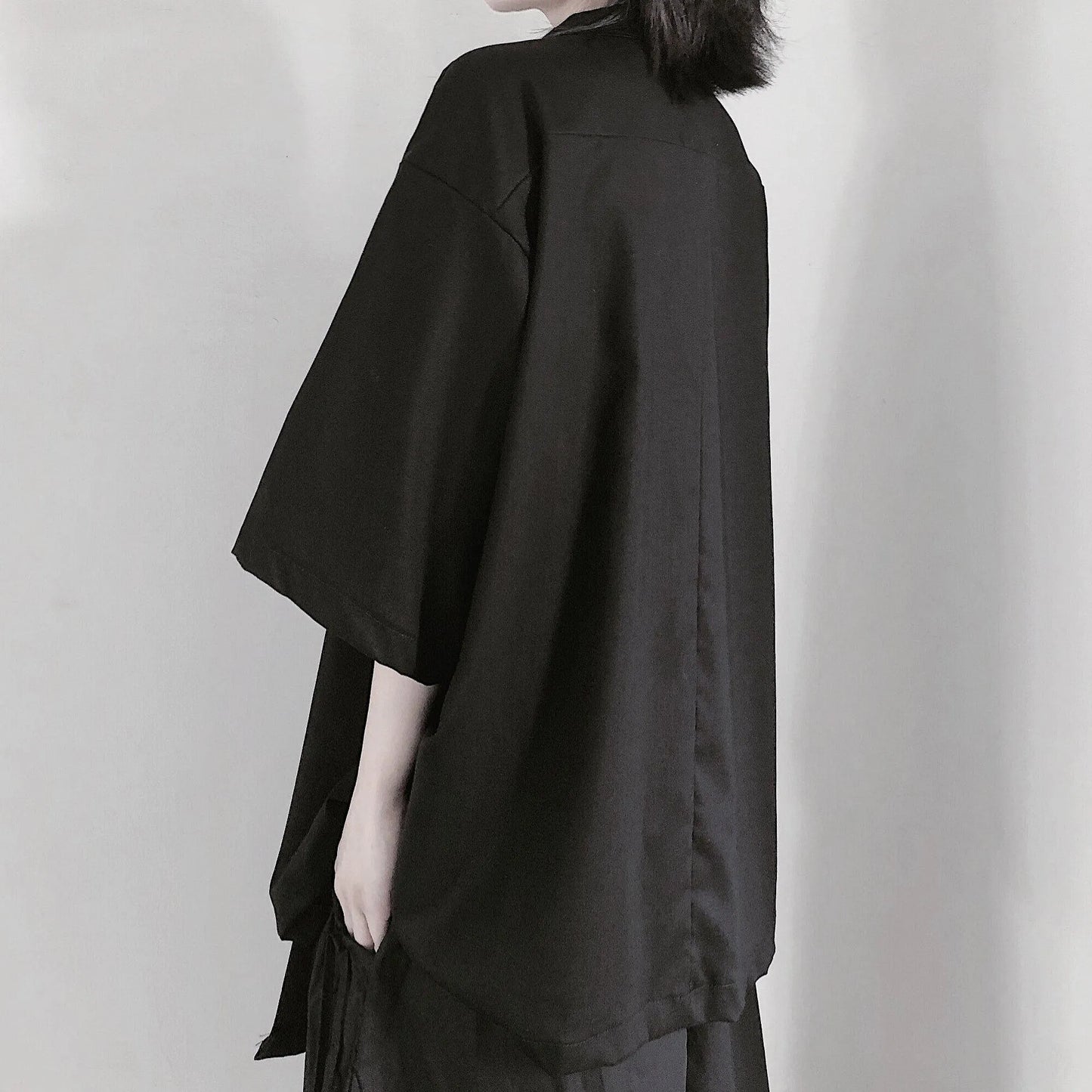 Notched Patchwork Tunic Shape Black Blouses