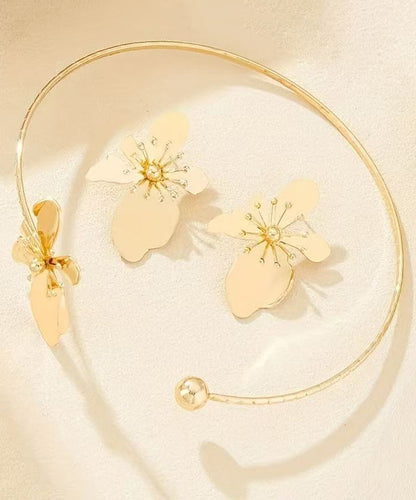 Art Gold Copper Alloy Stud Earrings and Choker Two-piece Set