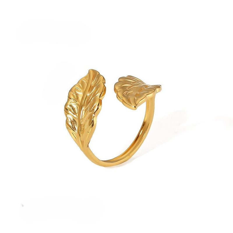 Lilian 18k Pleated Ring