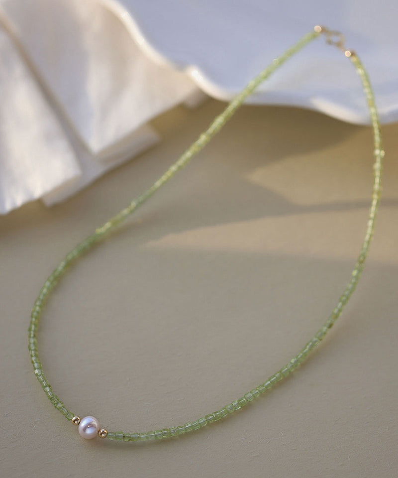 Simple Green 14k Gold Pearl Gem Stone Gratuated Bead Necklace