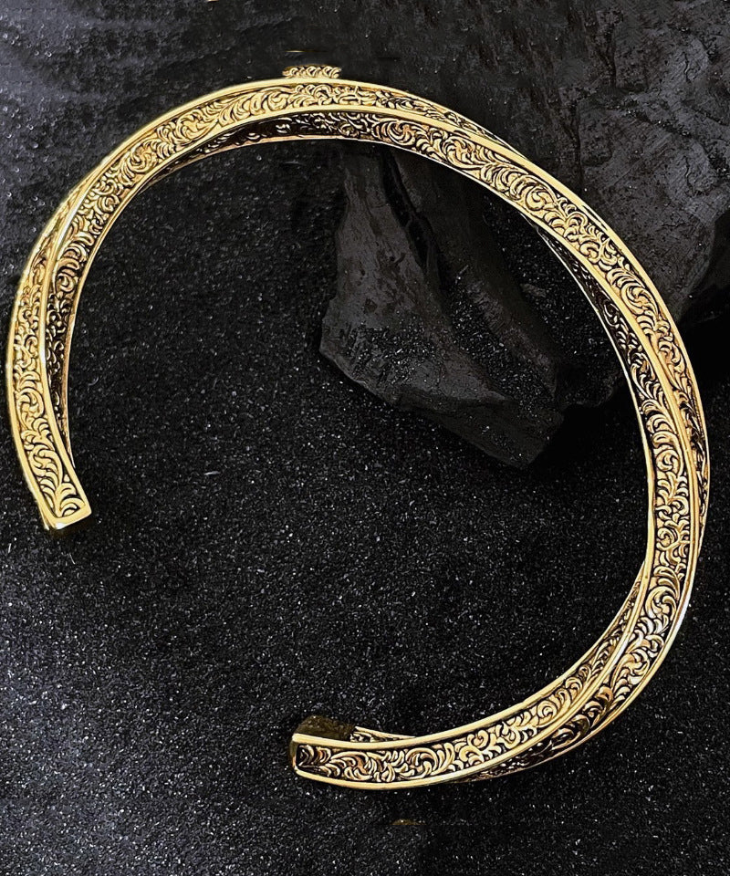 Gold Antique Gold Bangles Two Piece Set