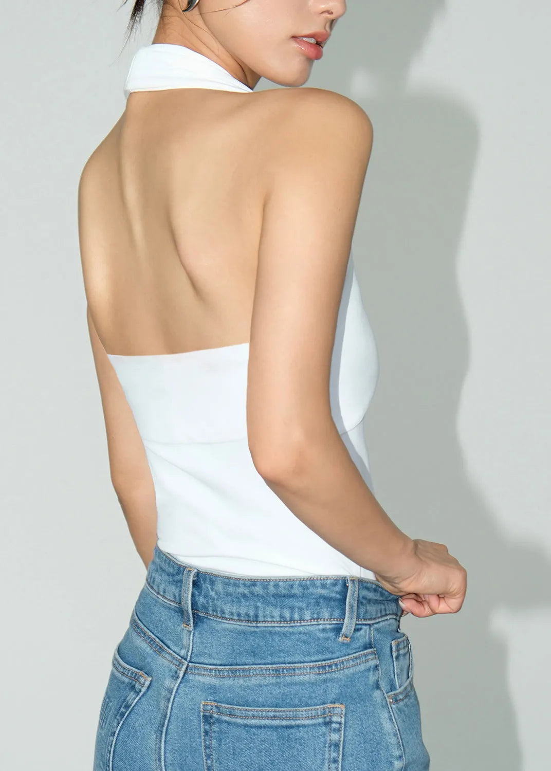 Unique White V Neck Backless Cotton Slim Fit T Shirts Sleeveless