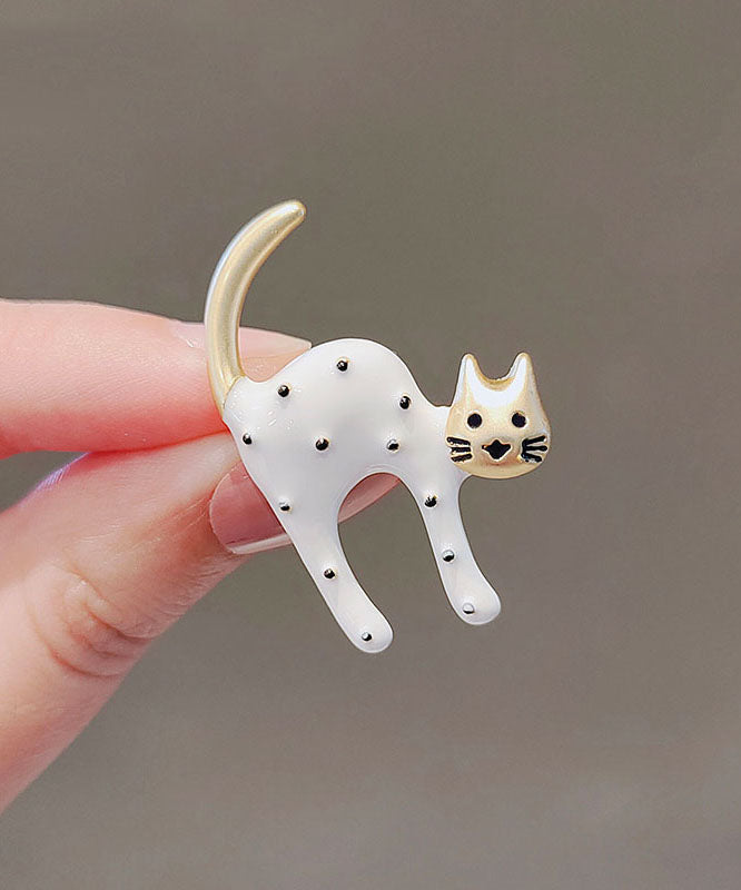 Black Alloy Dot Little Cats Brooches