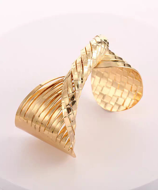Boutique Gold Copper Alloy Asymmetrical Drop Earrings