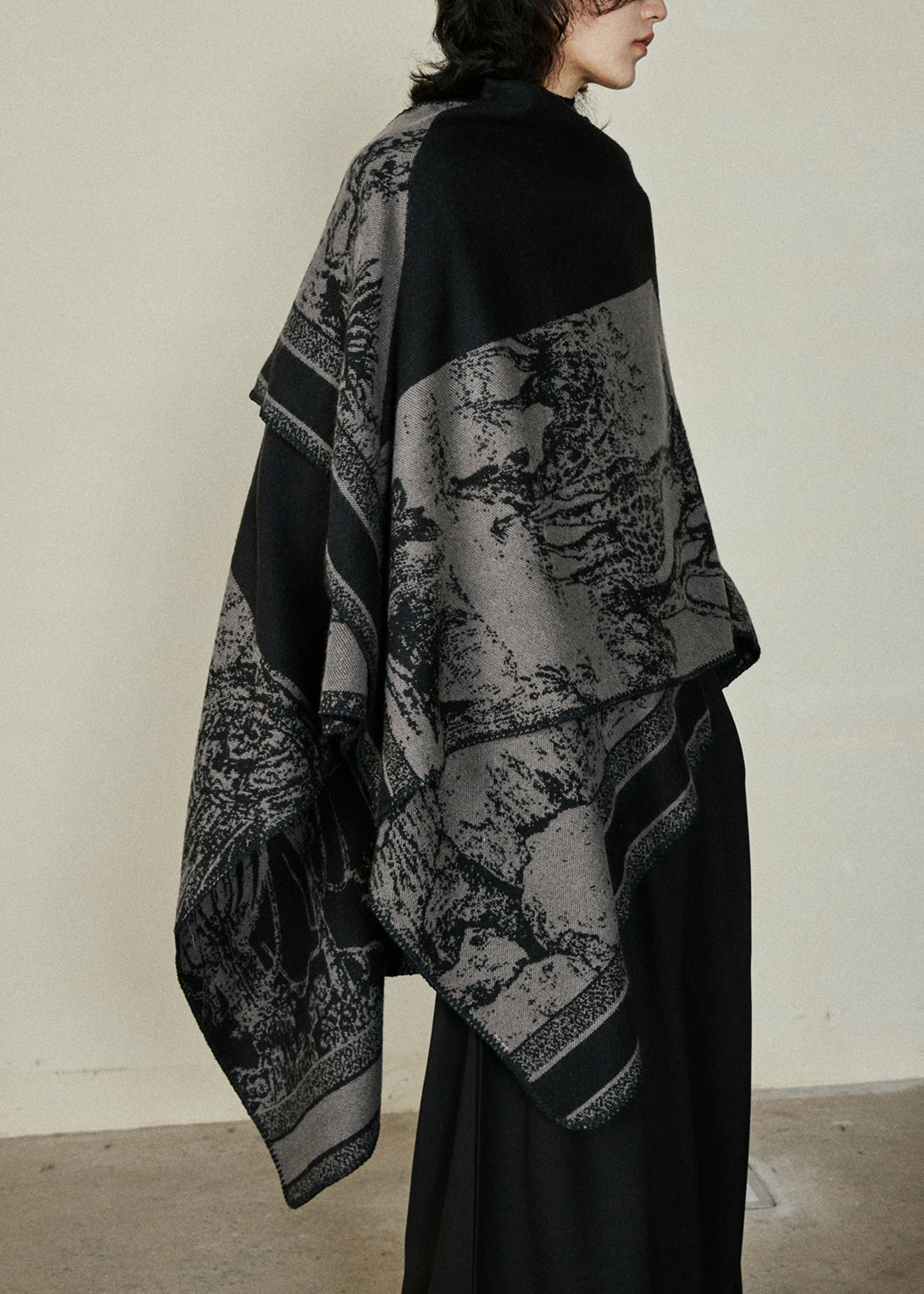 Organic Black V Neck Print Cotton Knit Shawl Coats Fall