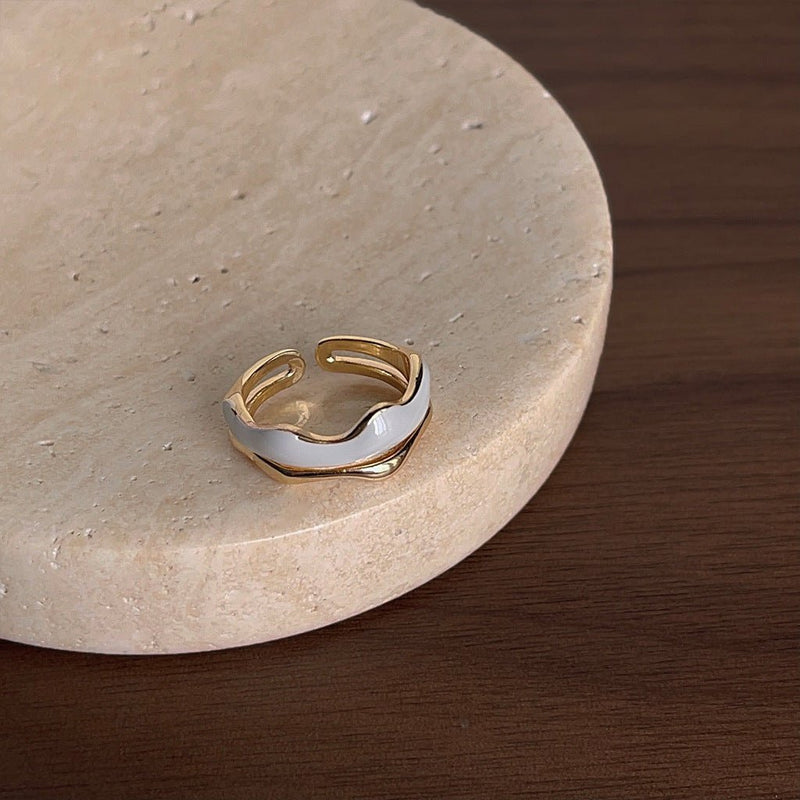 [] Veronica 9 to 5 Ring Set