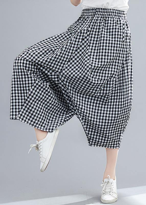 Stitched Black Plaid Large Capris