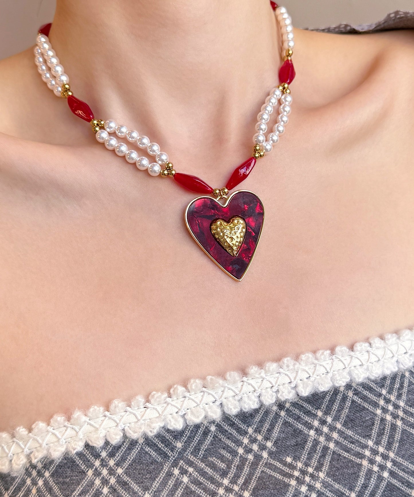 Colorblock Alloy Pearl Love Glass Bead Pendant Necklace