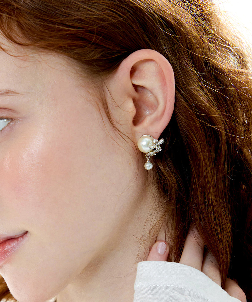 Pearl Original Design Silver Stud Earrings