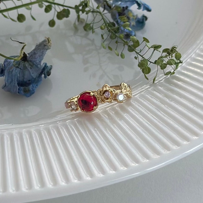 [] Red Gem Rose Ring