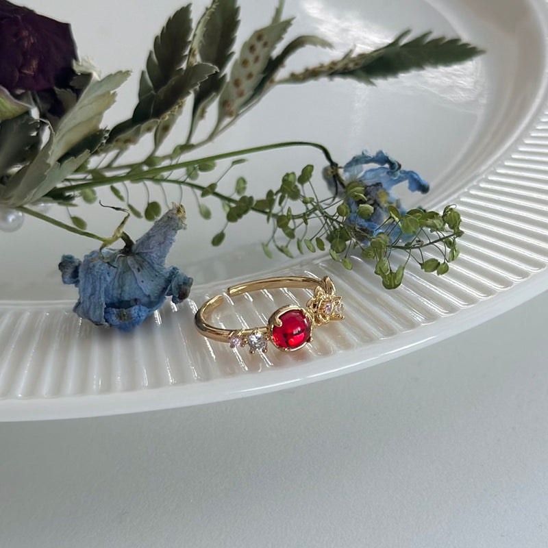 [] Red Gem Rose Ring