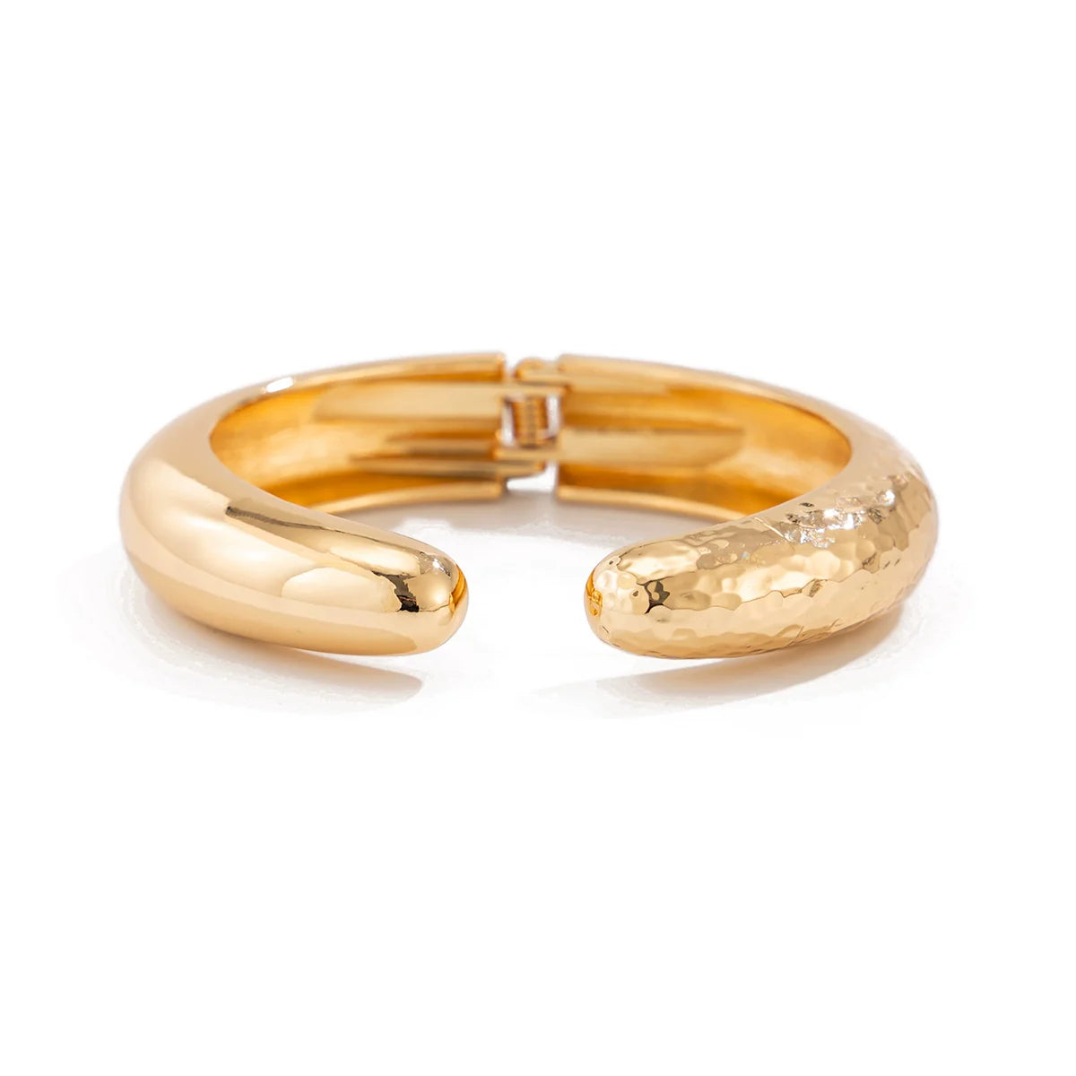 Roma Geometric Wave Bangle