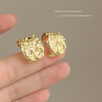 Timber Pleated C-hoop Earrings