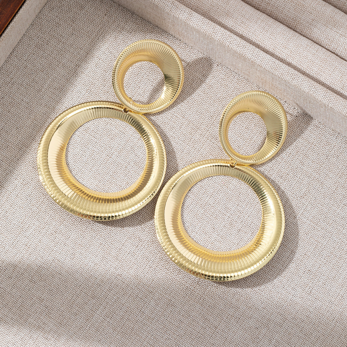 Alayah Sculptural Hoop Earrings
