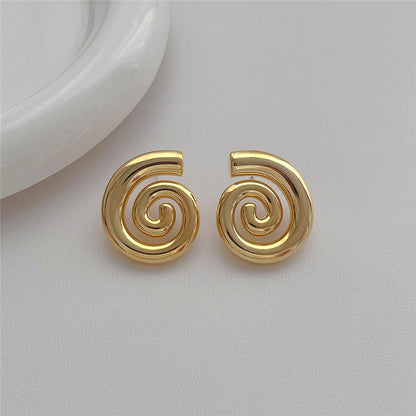 Meadow Asymmetrical Conch Earrings