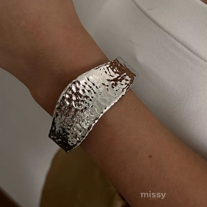 Neve Bold Cuff Bracelets