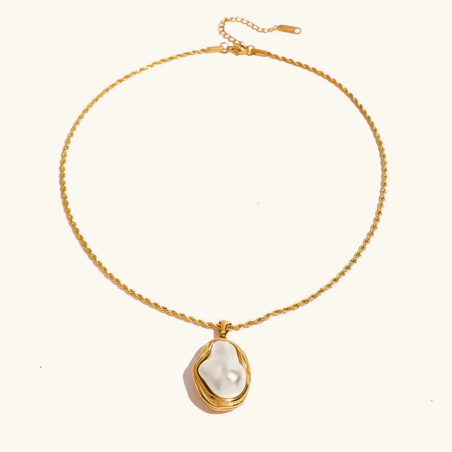 Carly Mother of Pearl Pendant