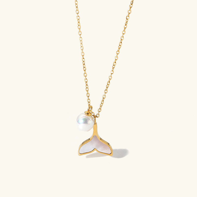 Sirena Freshwater Pearl Necklace