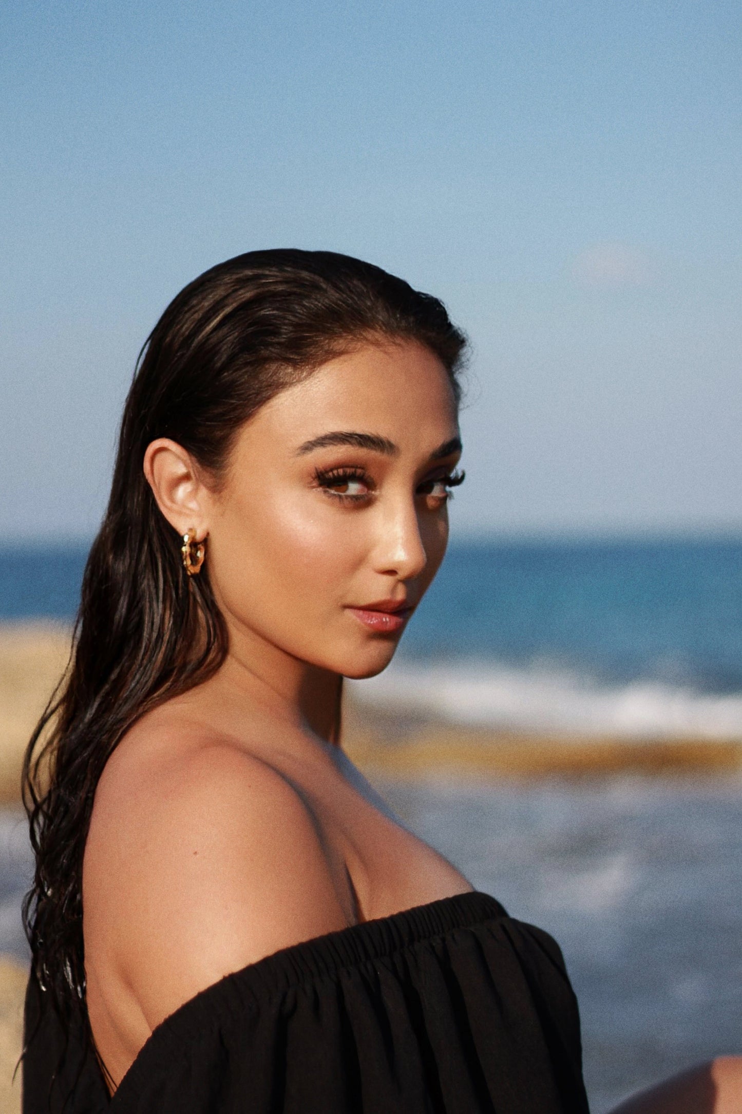 Amira Earrings