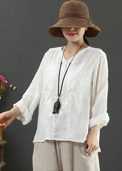 Handmade White Embroidery Shirts V Neck Box Spring Shirts