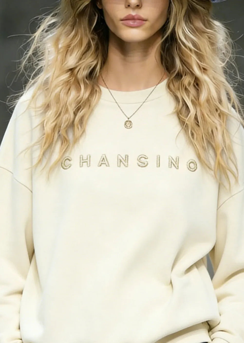 Beige O-neck Embroidered Cotton Top Spring