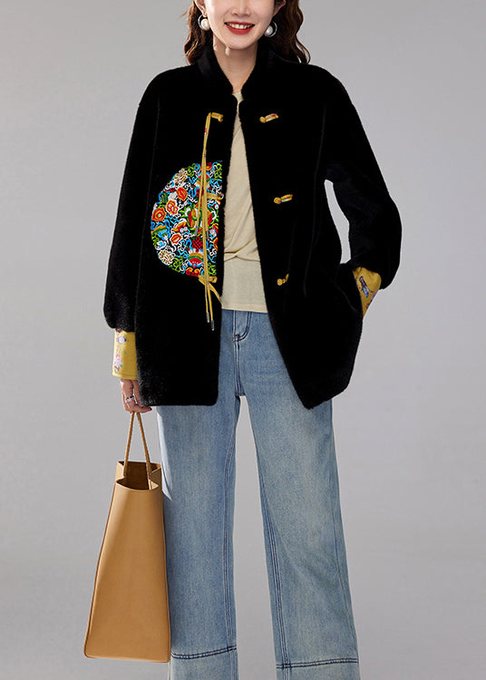 Chinese Style Black Tasseled Embroidered Leather and Fur Coats Spring