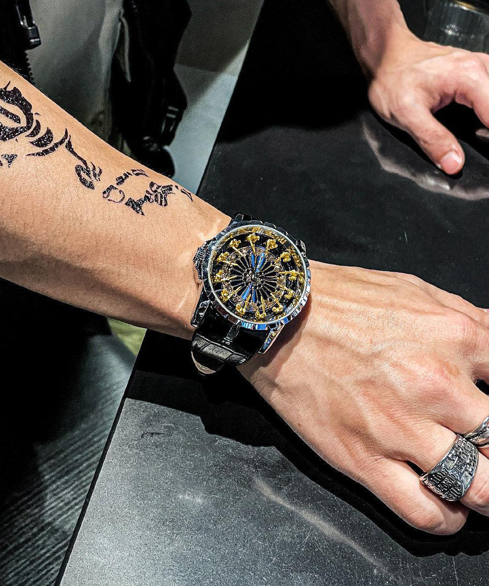 Unique Gold Stainless Steel Quartz Movement Watches