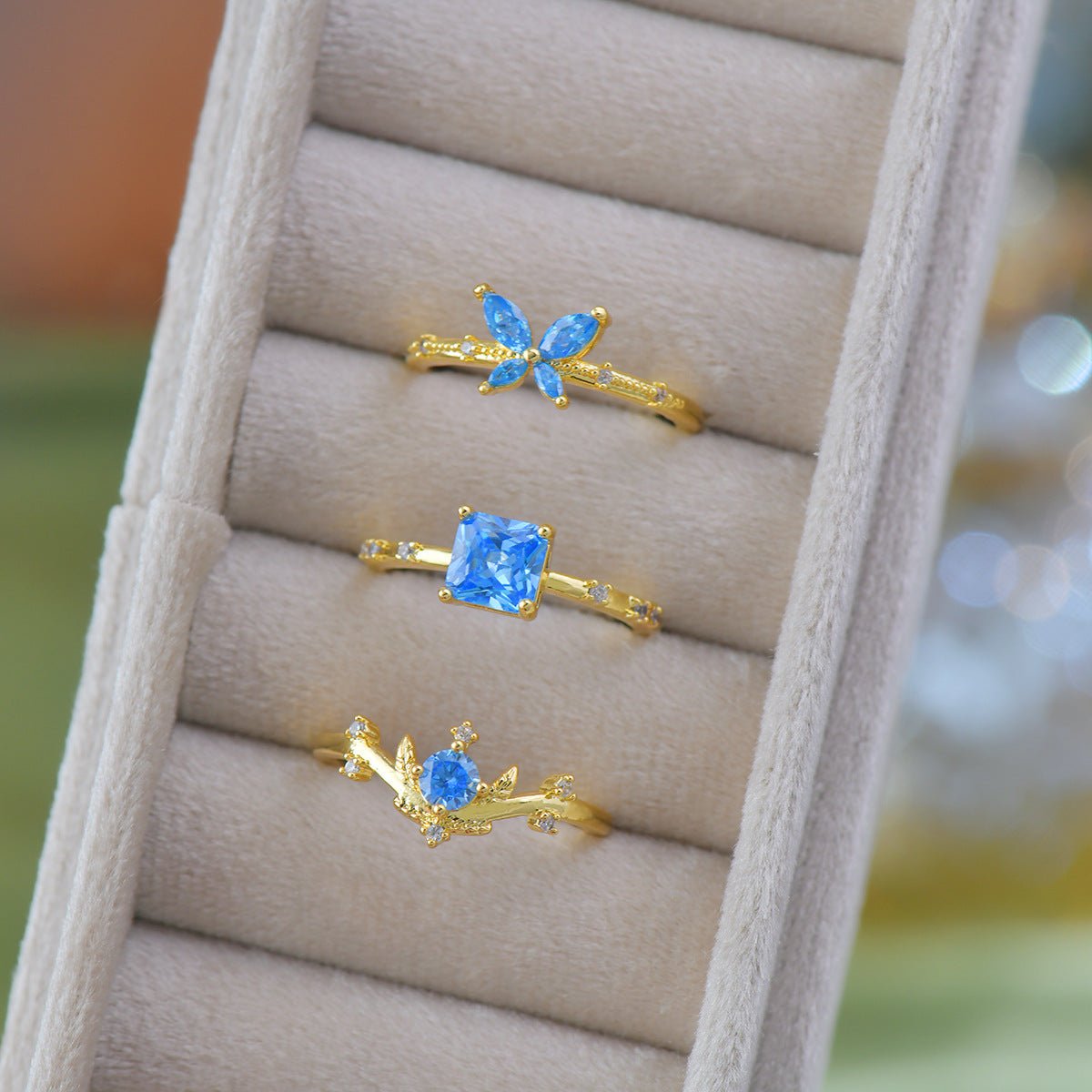 Azure Tiara Ring