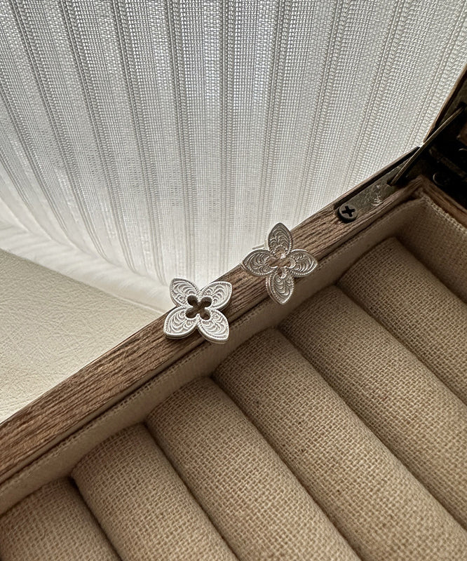 Novelty Silk Sterling Silver Four Leaf Clover Hollow Out Stud Earrings