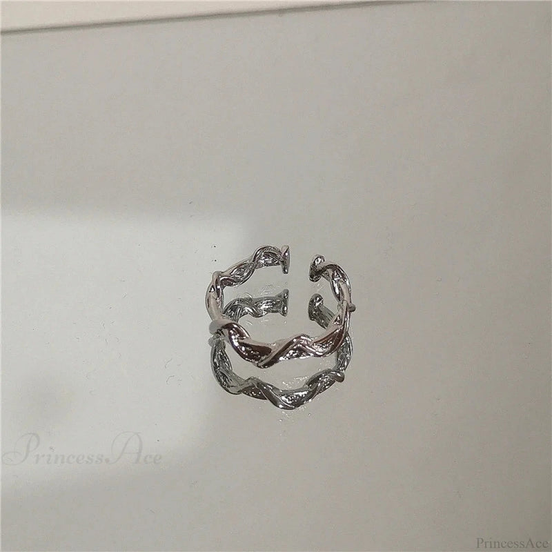 Rebellious Harajuku Dark Ring