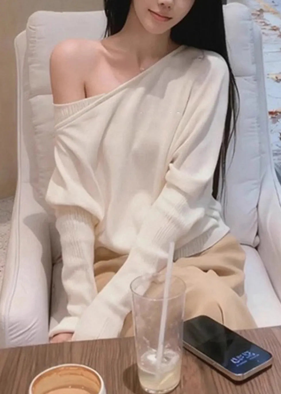 New White Asymmetrical Shoulder Knit Sweaters Batwing Sleeve
