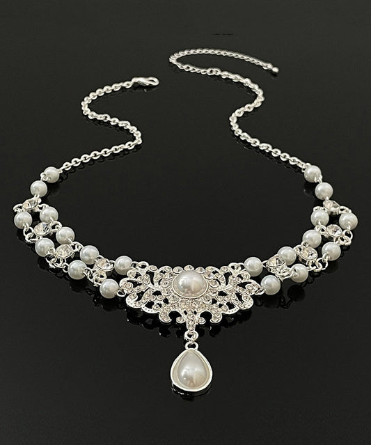 White Alloy Zircon Beading Pendant Necklace