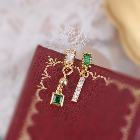 [] Faye Baroque Earrings