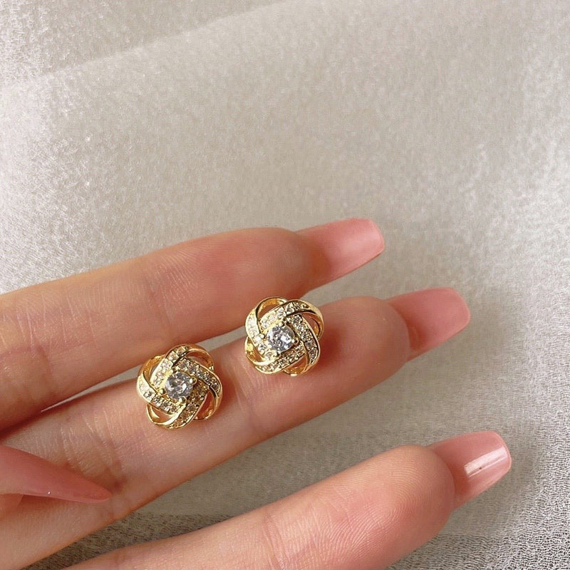 Eleanor Baroque Stud Earrings
