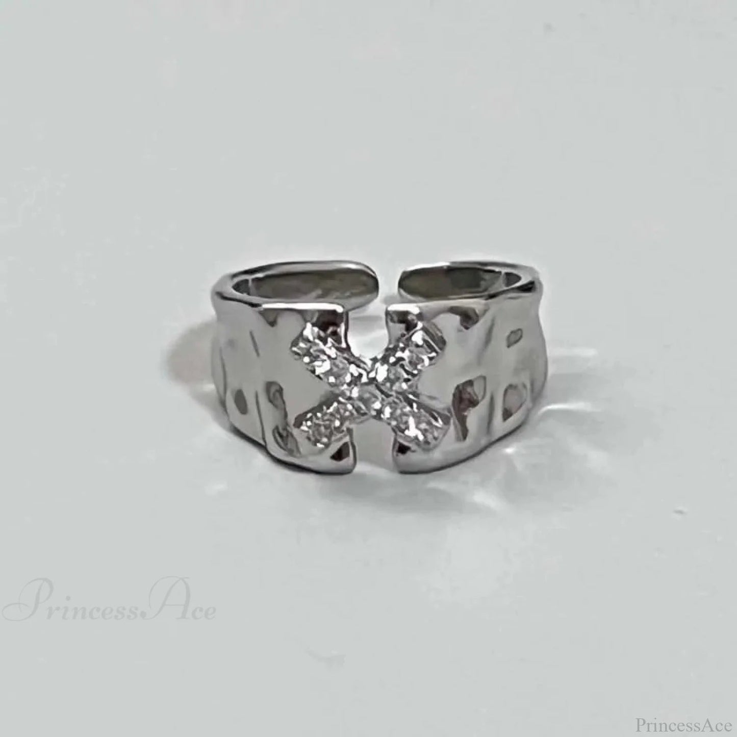 Gender-neutral Wings Skeleton Gothic Ring